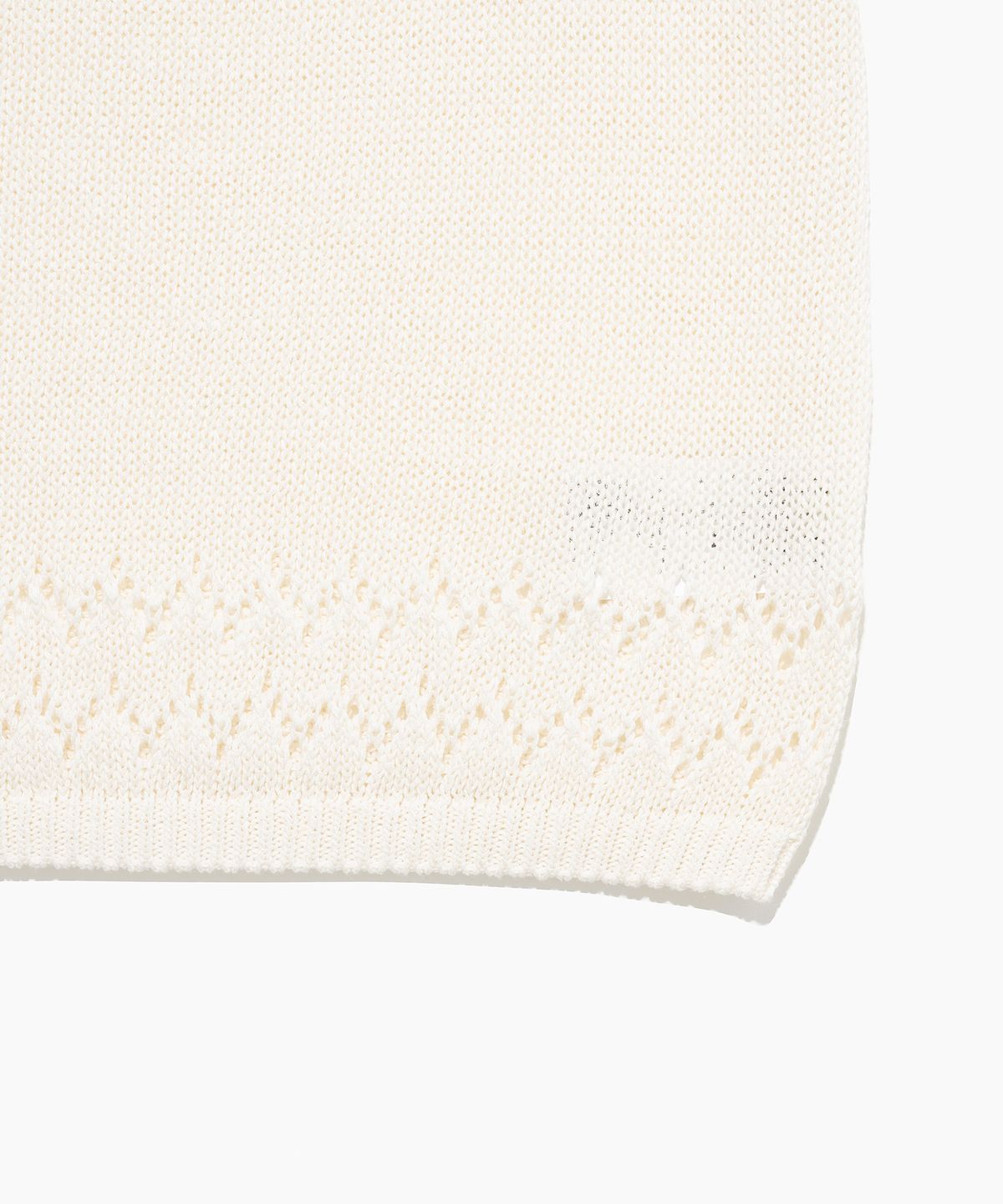 튜드먼트(TTUDEMENT) PUNCHING SLEEVELESS KNIT TOP IVORY