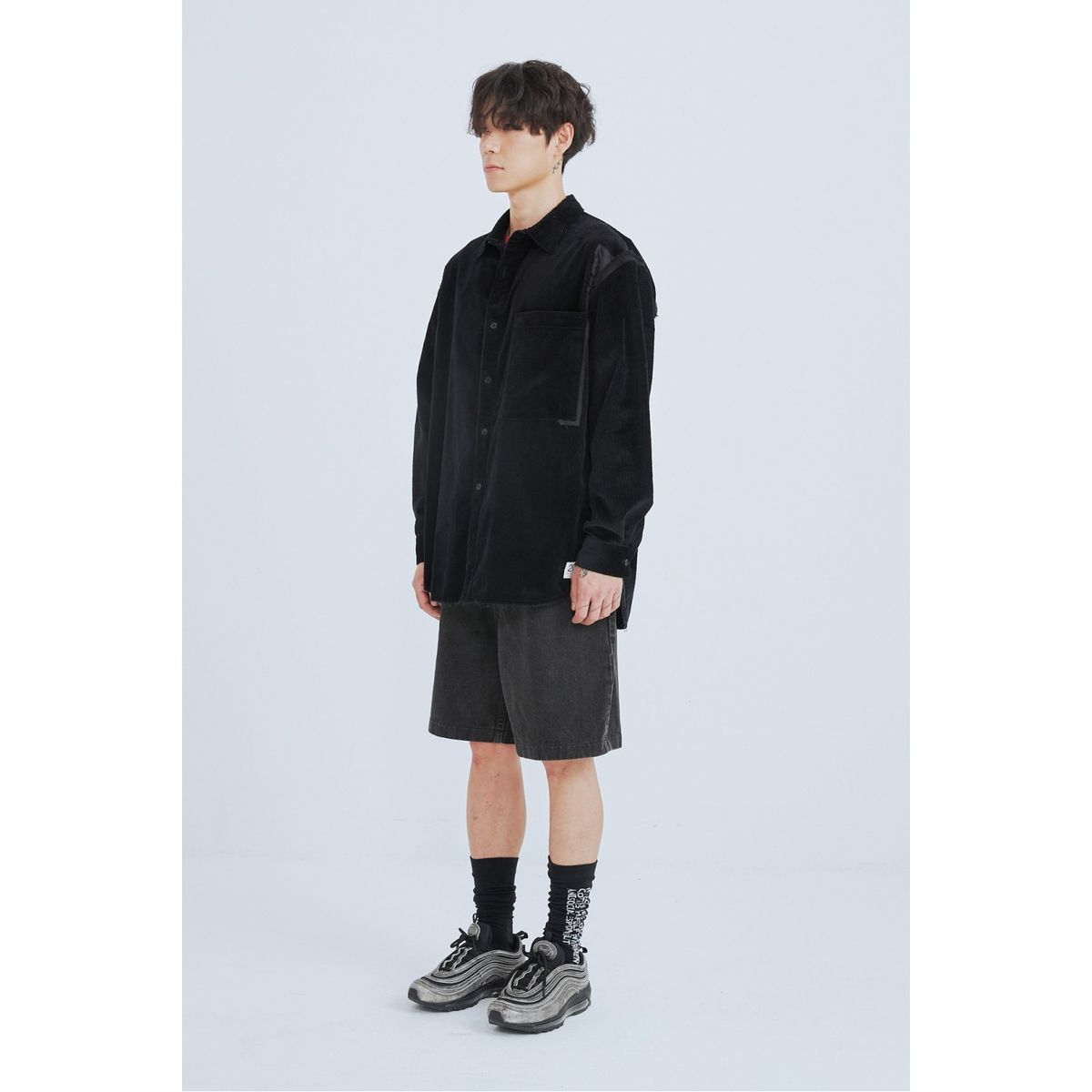 래코드(RECODE) Corduroy Oversized Pullover Shirts_RKSAA23618BKX