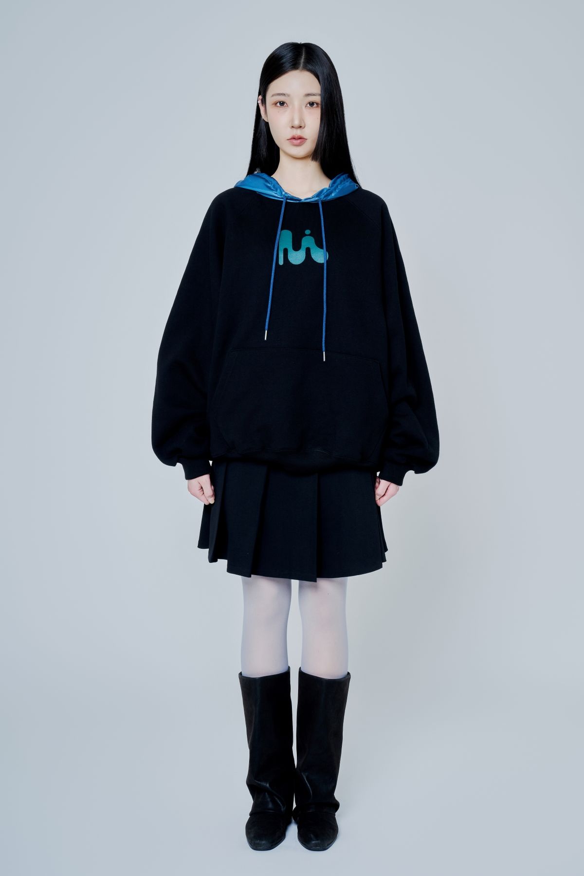 미와이후(MIYHOO) PLUG NYLON HOODIE BLACK