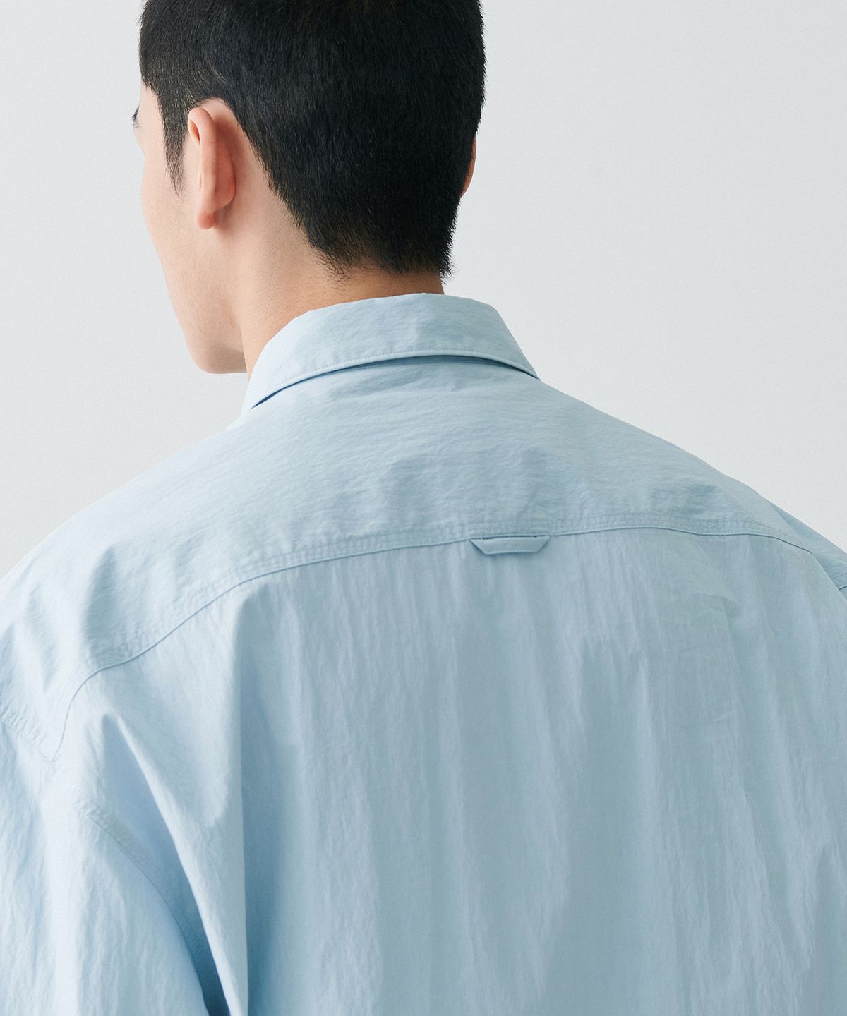 무신사 스탠다드(MUSINSA STANDARD) [시티 레저] CN 오버사이즈 셔츠 [클라우디 블루]