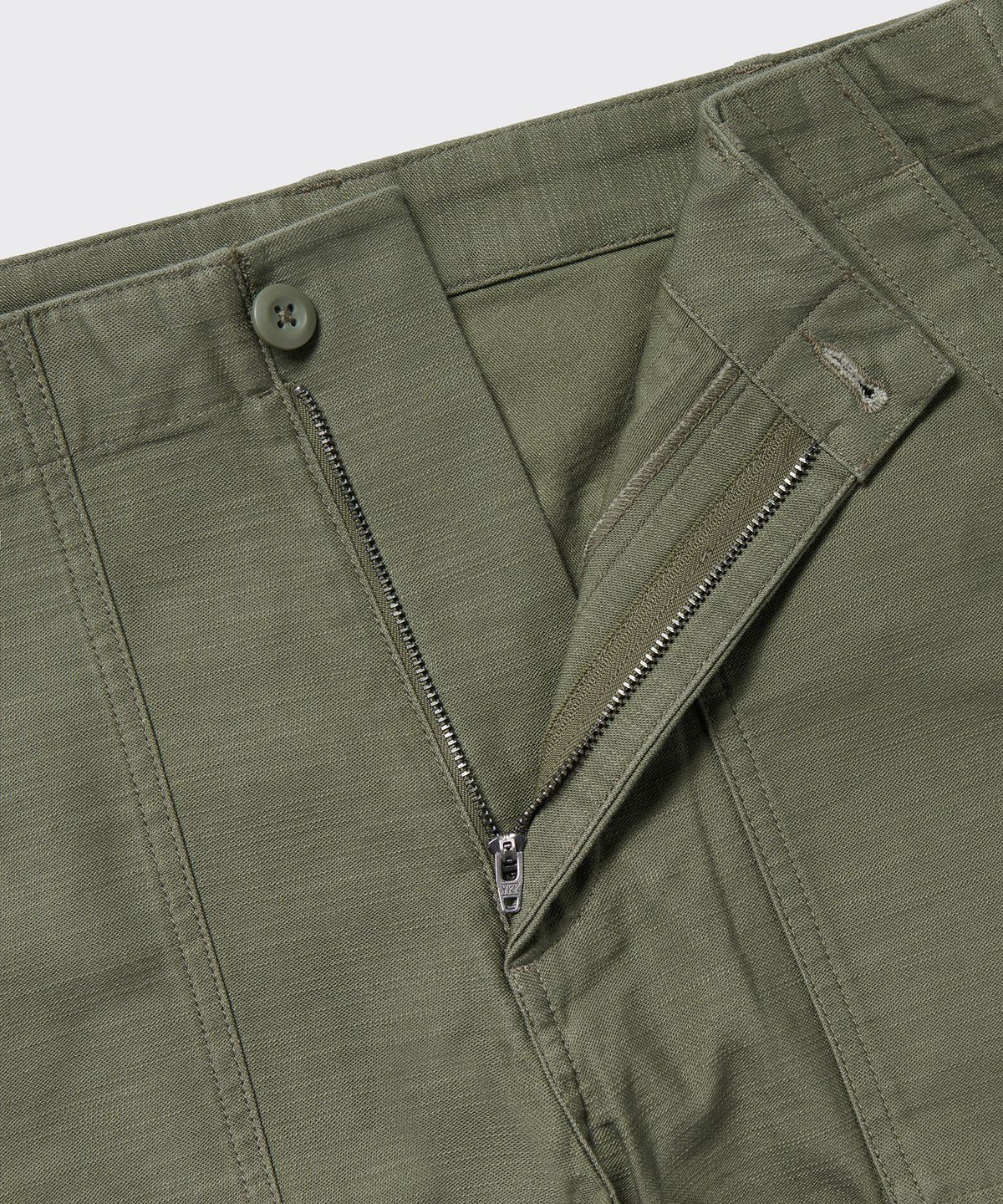 무신사 스탠다드(MUSINSA STANDARD) 레플리카 퍼티그 팬츠 [올리브]