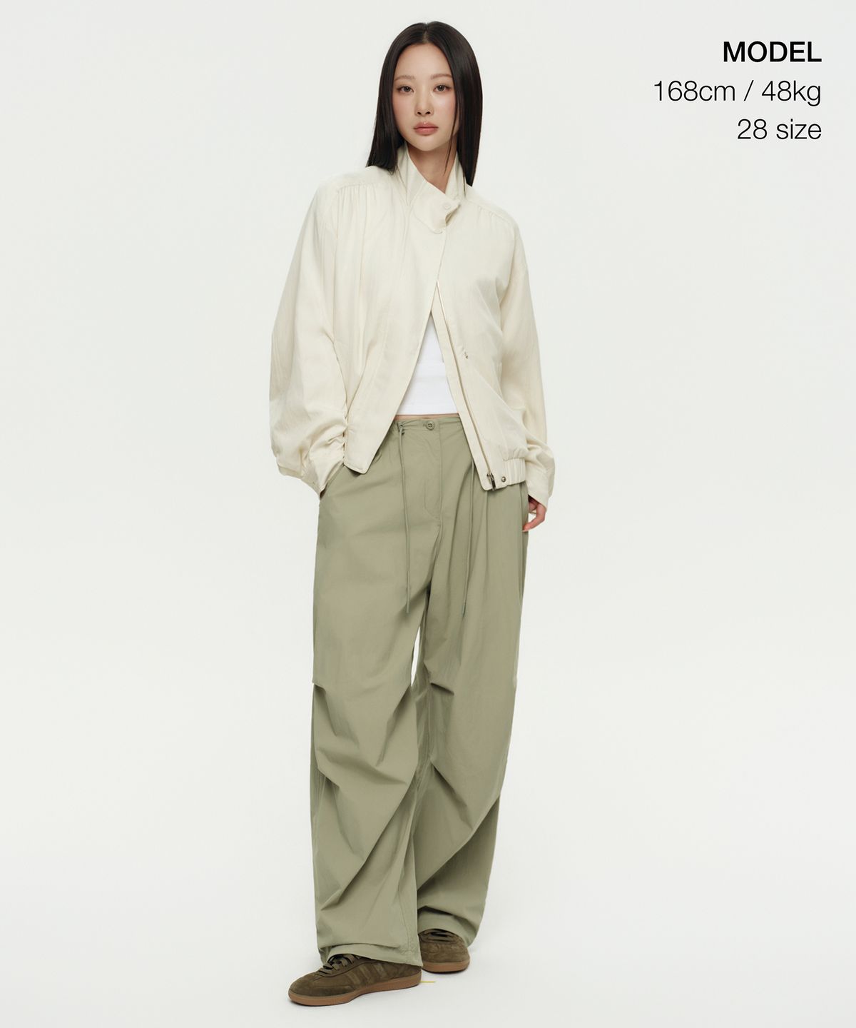 무신사 스탠다드 우먼(MUSINSA STANDARD WOMAN) 우먼즈 파라슈트 팬츠 [세이지]