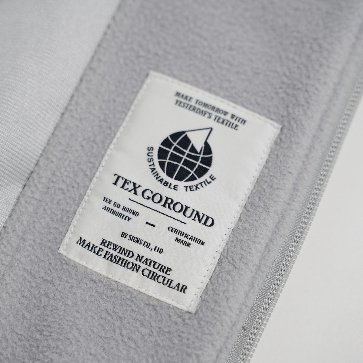 배러댄서프(BETTER THAN SURF) LOGO FLEECE JACKET - GREY 로고 플리스 자켓 - 그레이