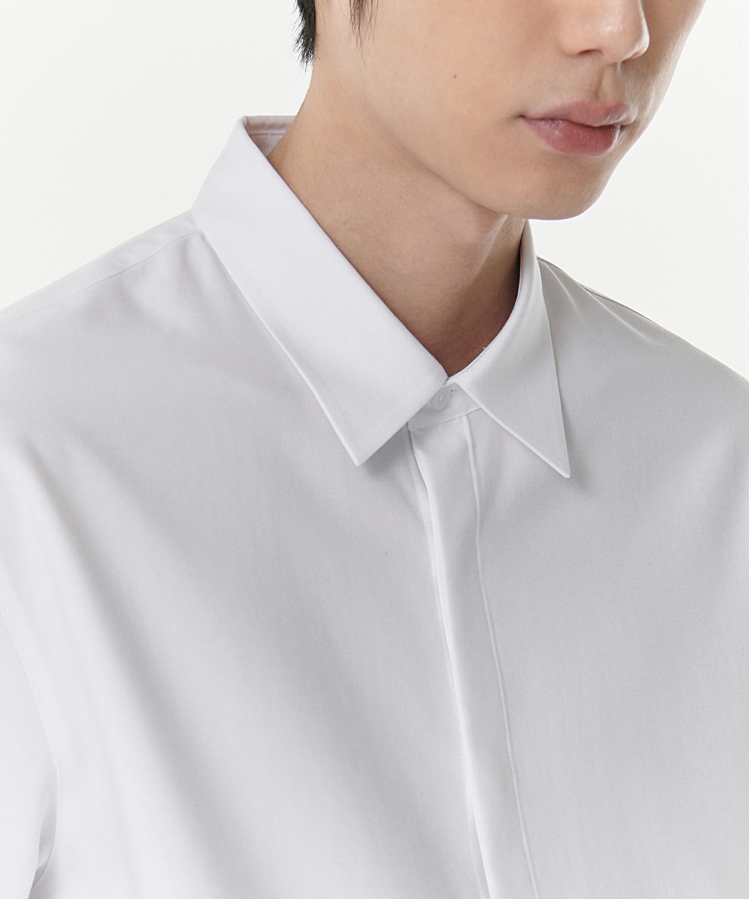 MUSINSA | MUSINSA STANDARD Relaxed Fit Minimal Modal Shirt