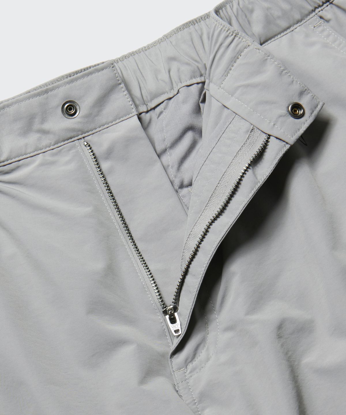 무신사 스탠다드(MUSINSA STANDARD) [시티 레저] NP 와이드 벨티드 카고 팬츠 [라이트 그레이]
