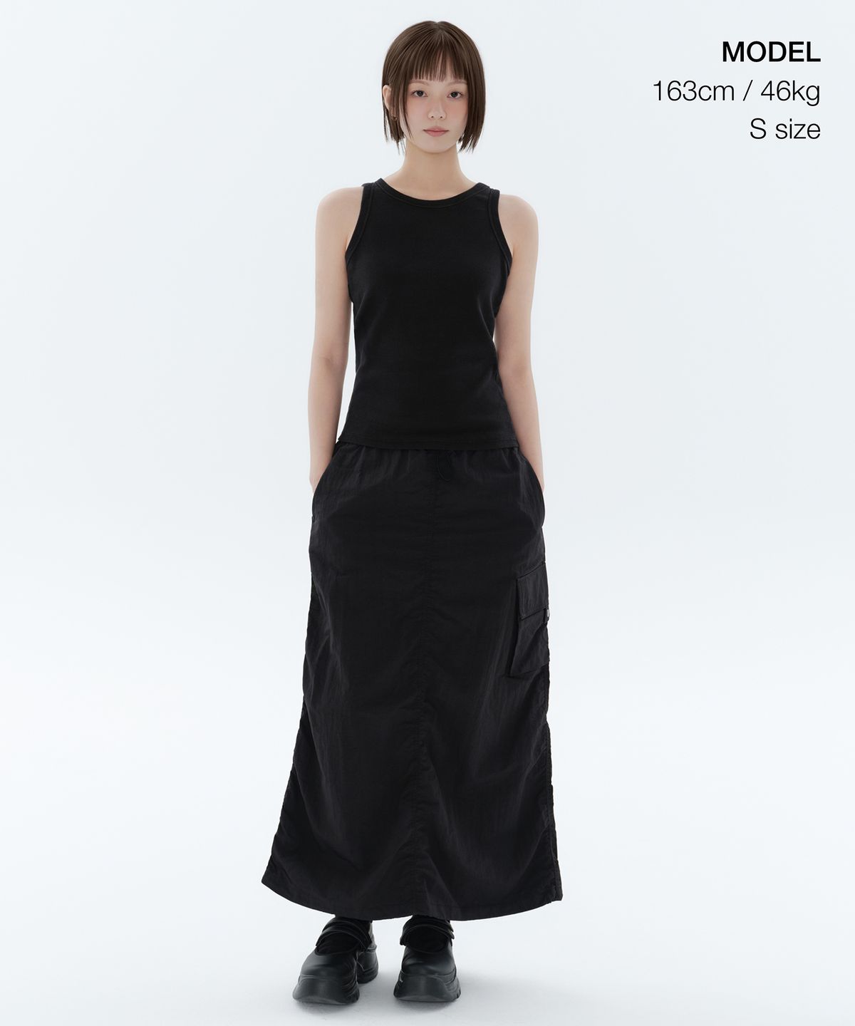 무신사 스탠다드 우먼(MUSINSA STANDARD WOMAN) 우먼즈 나일론 파라슈트 스커트 [블랙]