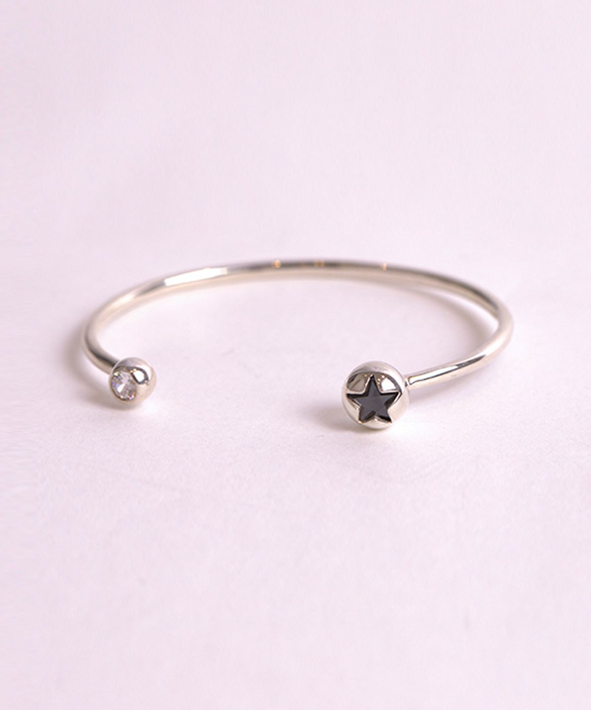 누아보(NUAVO) Star oval cuff