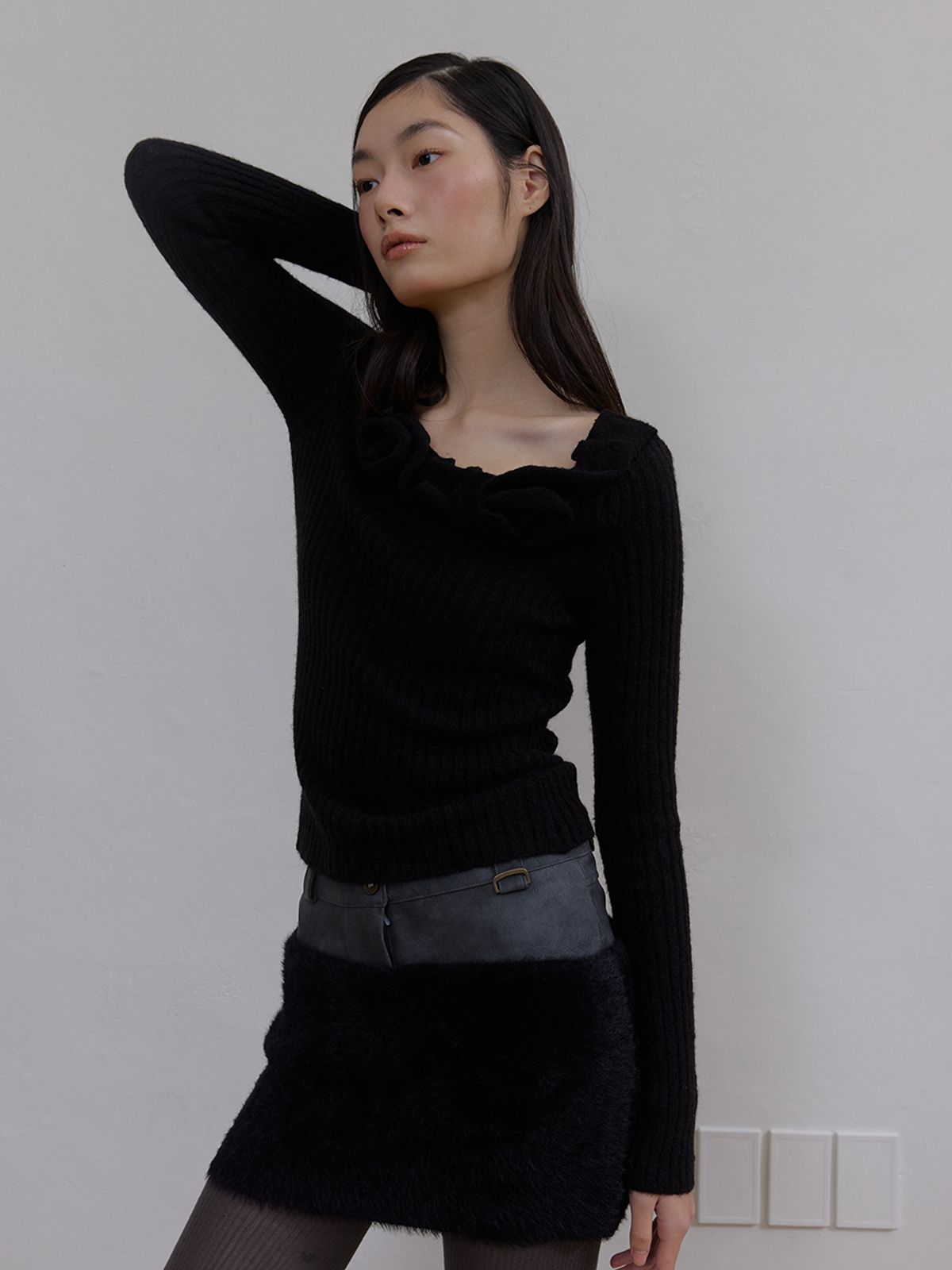 아수라(ASURA) 레더 퍼 믹스 스커트 (BLACK)