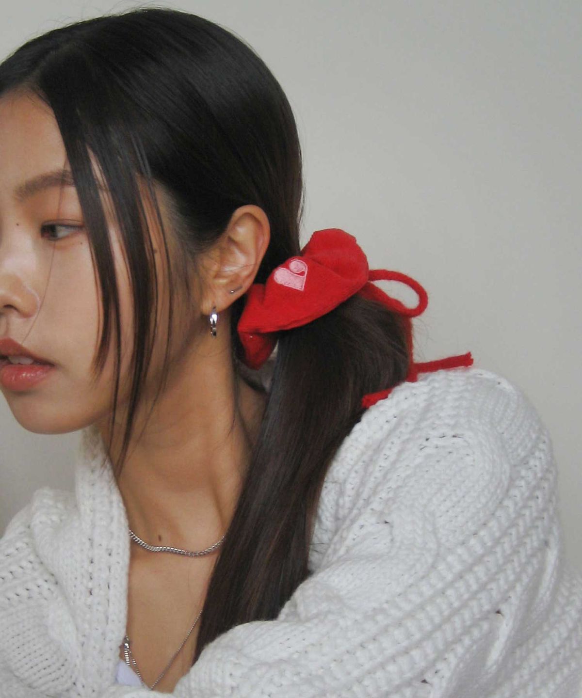 잇더즌매터(IT DOESN'T MATTER) Angora ribbon Corduroy Scrunchie (Red)