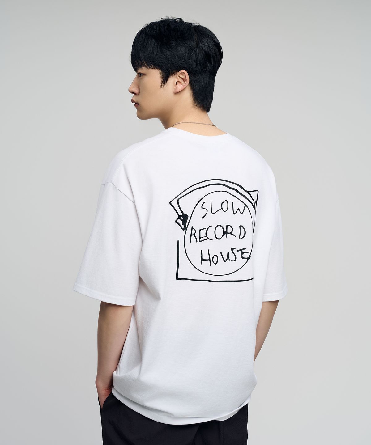 슬로우 레코드 하우스(SLOW RECORD HOUSE) 레코드 반팔 티셔츠_화이트