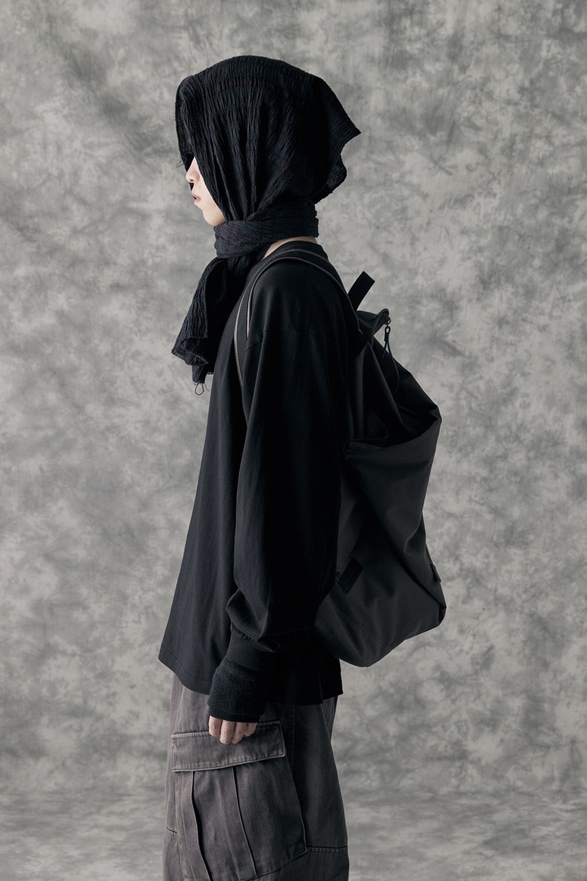 해칭룸(HATCHINGROOM) Duffle Backpack Mud Charcoal
