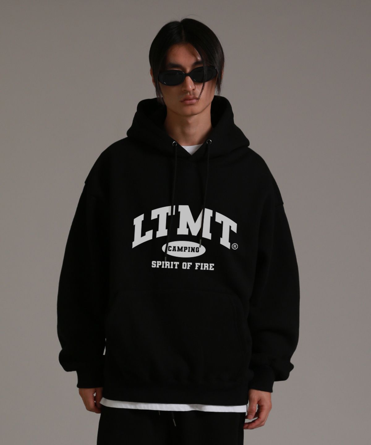 라이크더모스트(LIKE THE MOST) 소프트 LTMT 오버 후디(블랙)