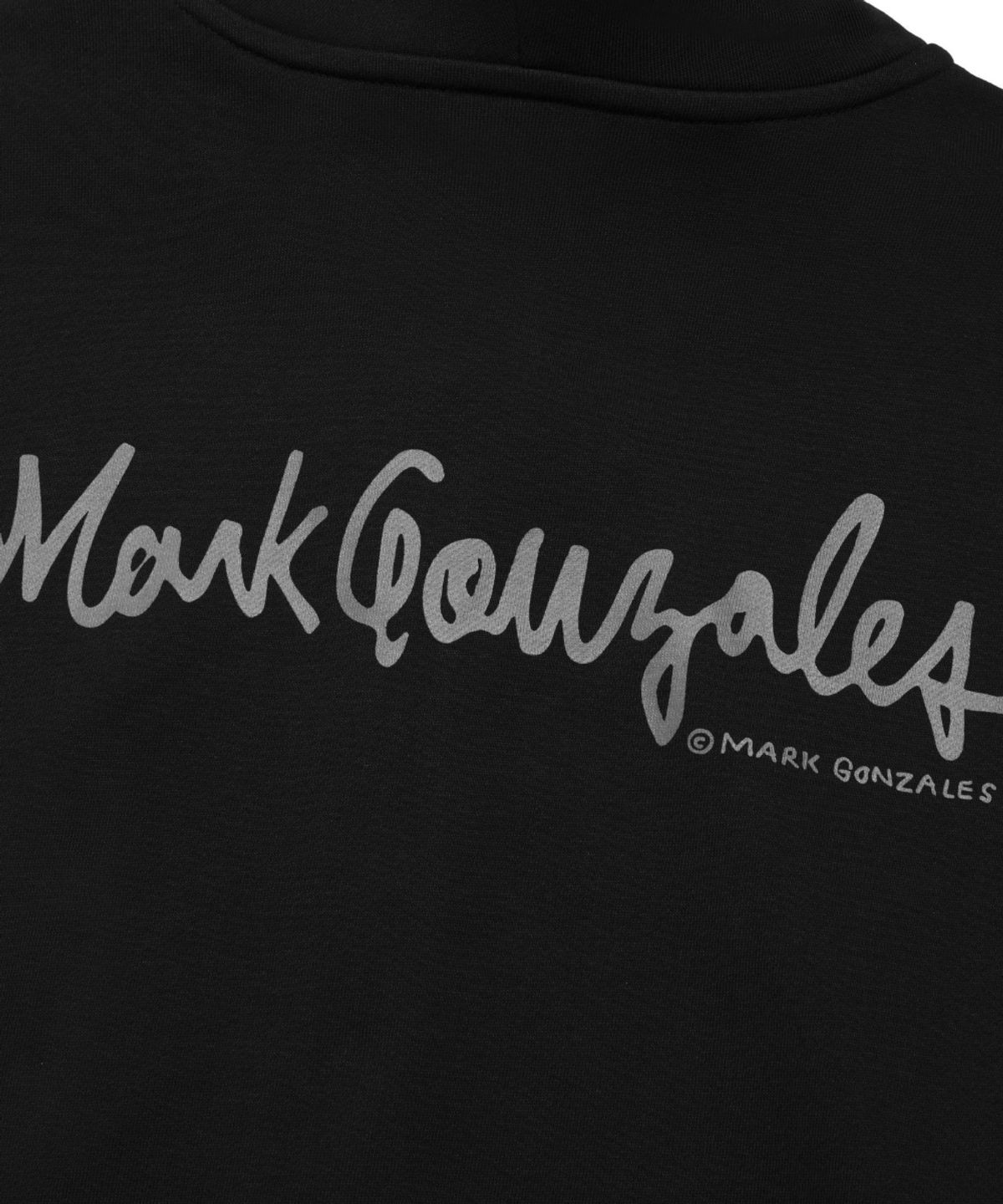 마크곤잘레스(MARK GONZALES) SIGN LOGO WAPPEN OG SWEAT ZIP-UP HOODIE - BLACK