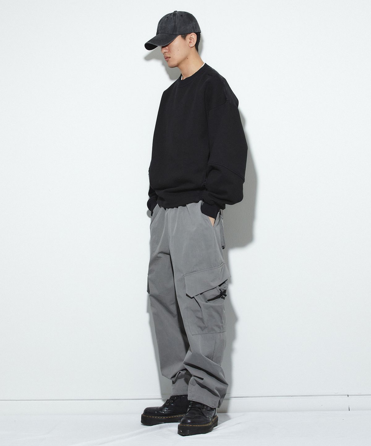 밀리밀리언(MILLIMILLION) SANDSTONE MTM T18-BLACK