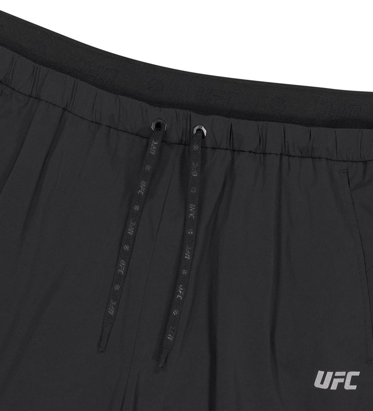 유에프씨 스포츠(UFC SPORT) UFC 에센셜+ 릴렉스핏 쇼츠 블랙 U4SPV2303BK
