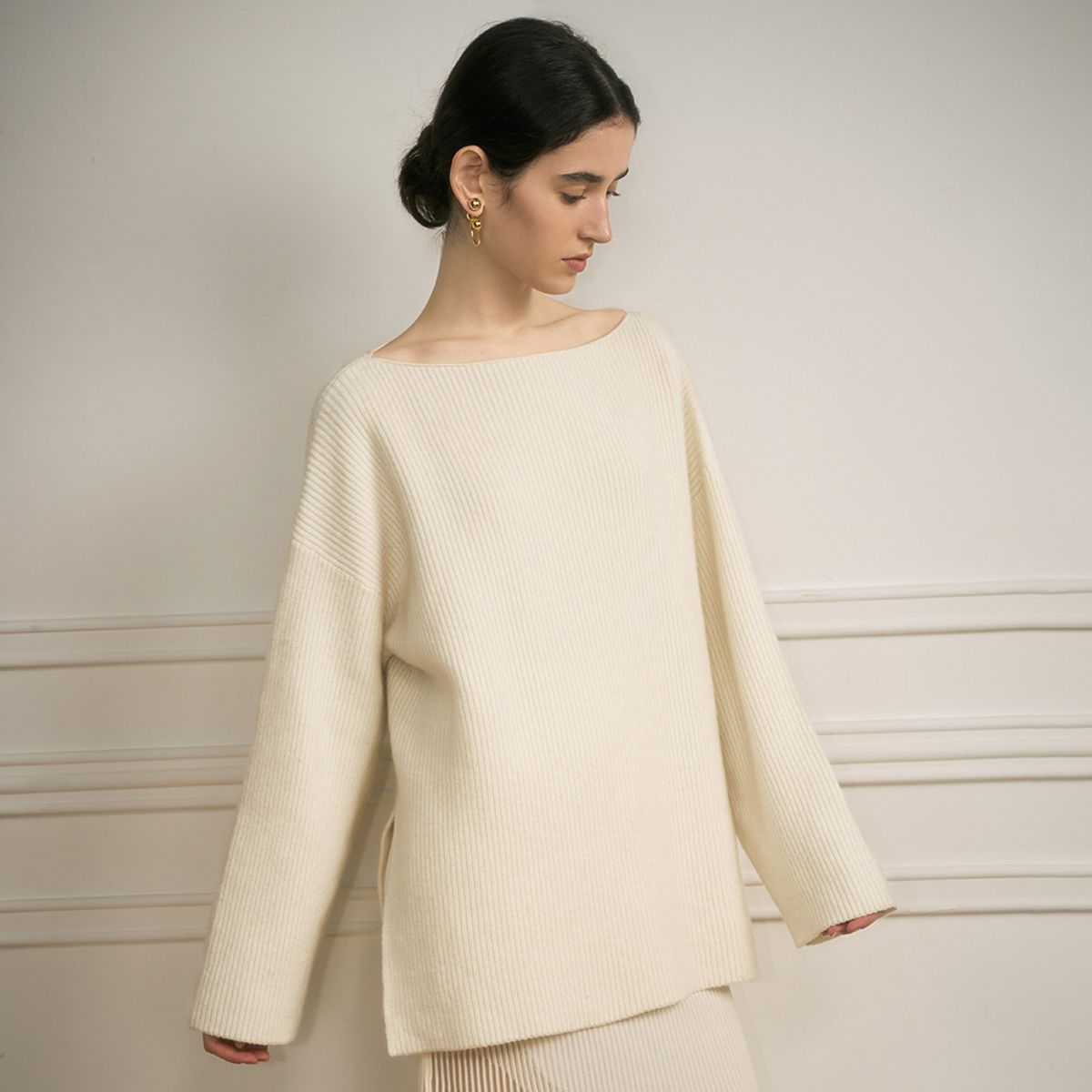 와이와이아이엠(YYIAM) YY_Simple casual wide sweater