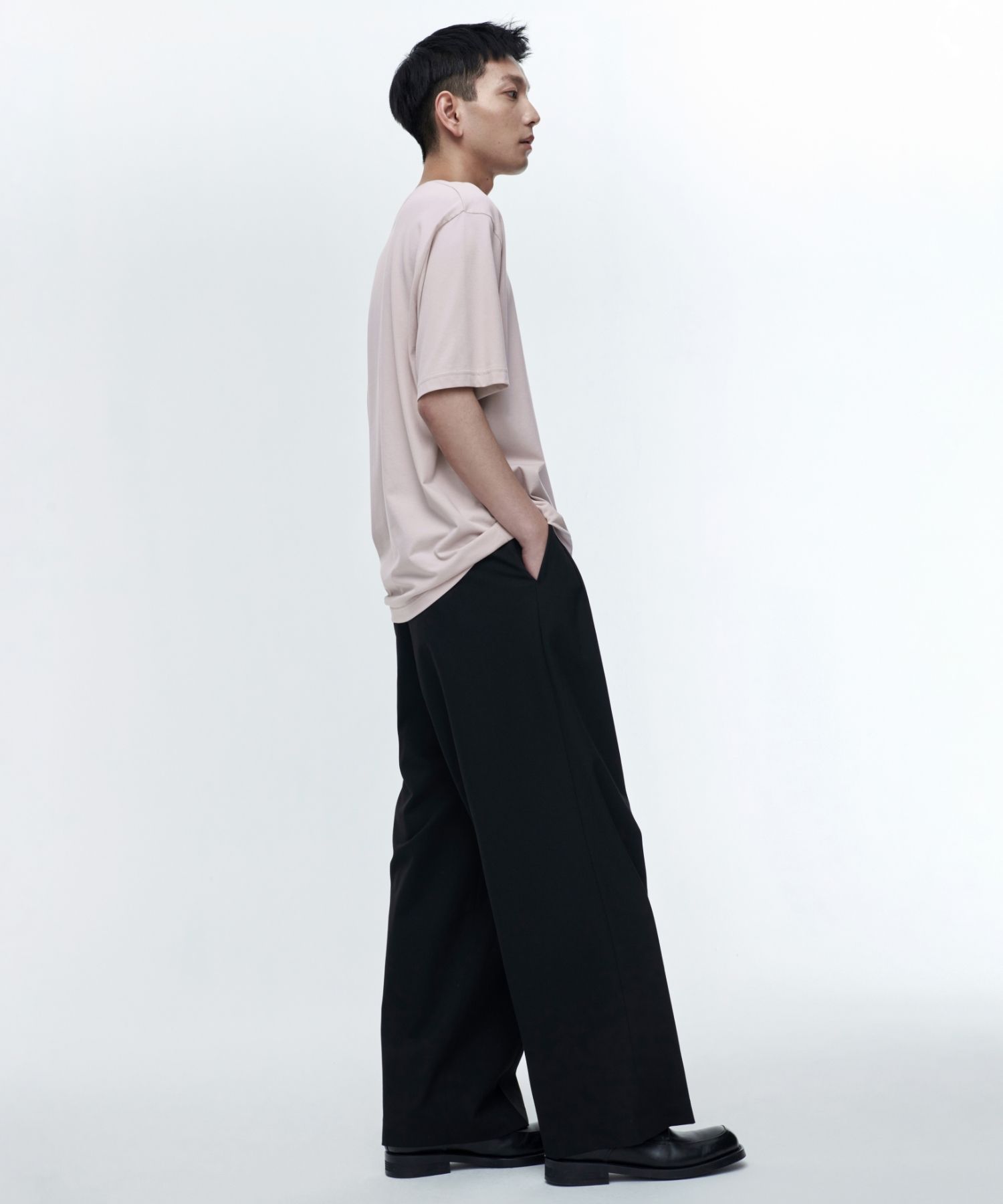 MUSINSA | MUSINSA STANDARD Super Wide Hidden Banding Slacks