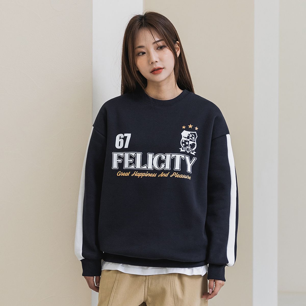 앨빈클로(ALVINCLO) FELICITY 유니폼 오버핏 맨투맨 MAR552 (4 COLOR)