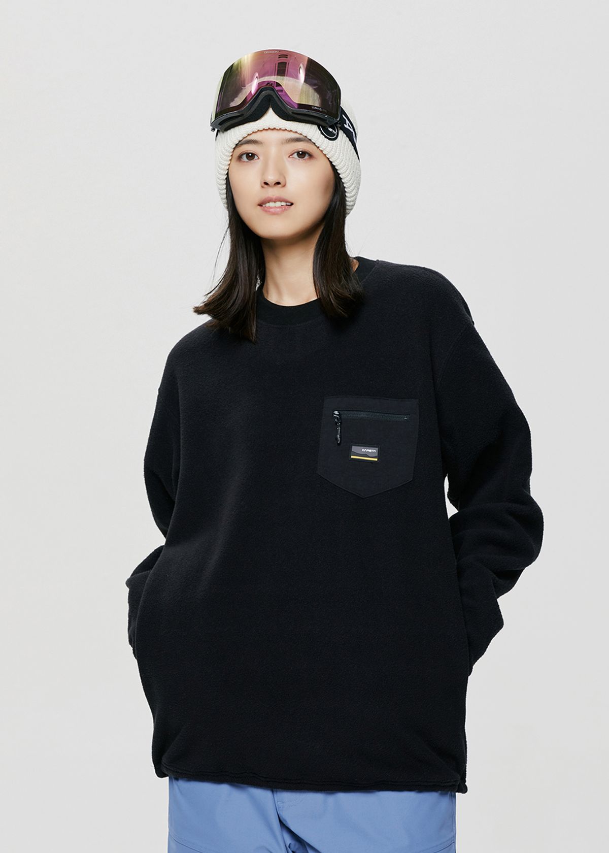 카레타(KARETA) 엘에스 플리스 크루넥 블랙