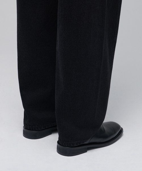 MUSINSA | MUSINSA STANDARD Twisted Semi Balloon Denim Pants