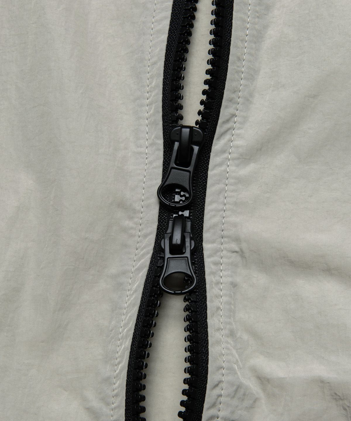 엘엠씨(LMC) OG ESSENTIAL HOODIE VEST light gray