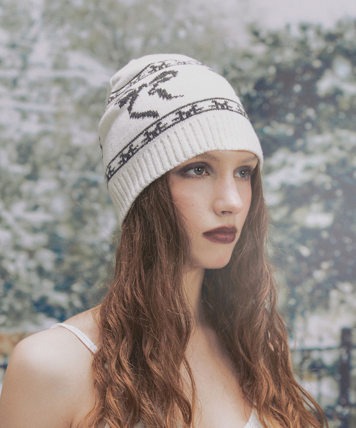 낫노잉(NOTKNOWING) Ribbon JQD Beanie (IVORY)