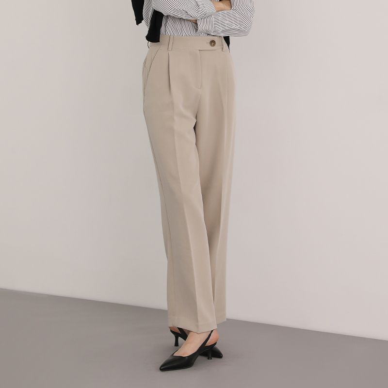 MUSINSA | VISITINNEWYORK Basic half banding slacks (VASLPG1)