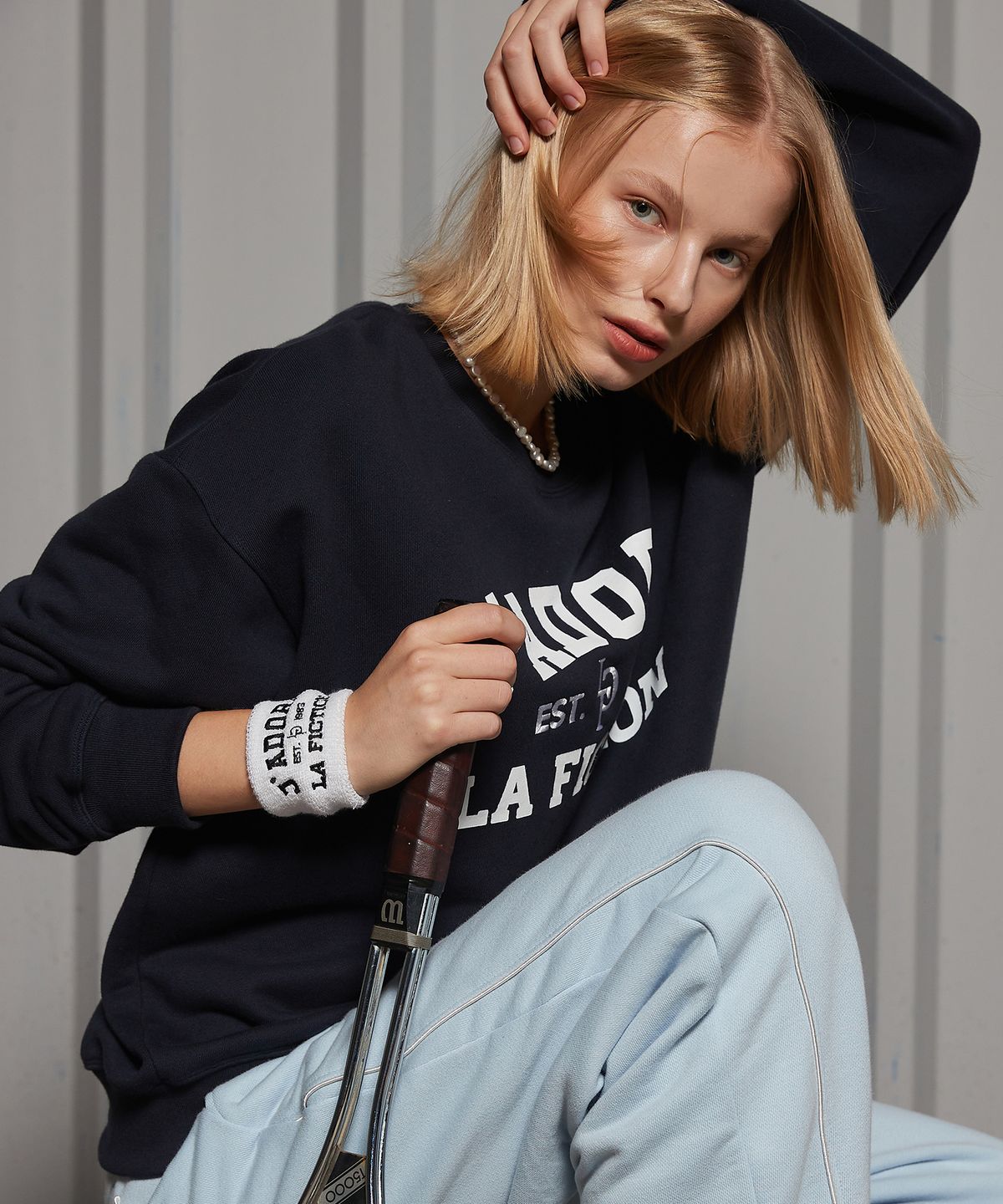 라티젠(LARTIGENT) LR JADORE SWEATSHIRT(NAVY)