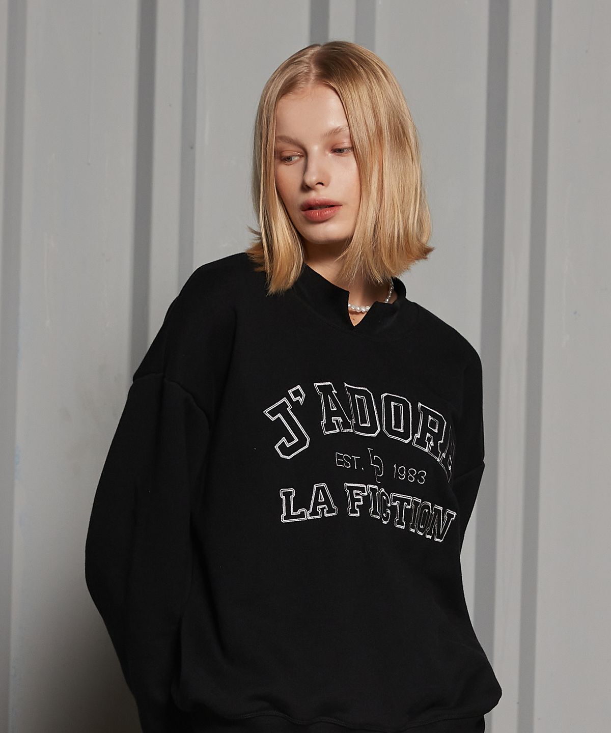 라티젠(LARTIGENT) LR CUT POINT SWEATSHIRT(BLACK)