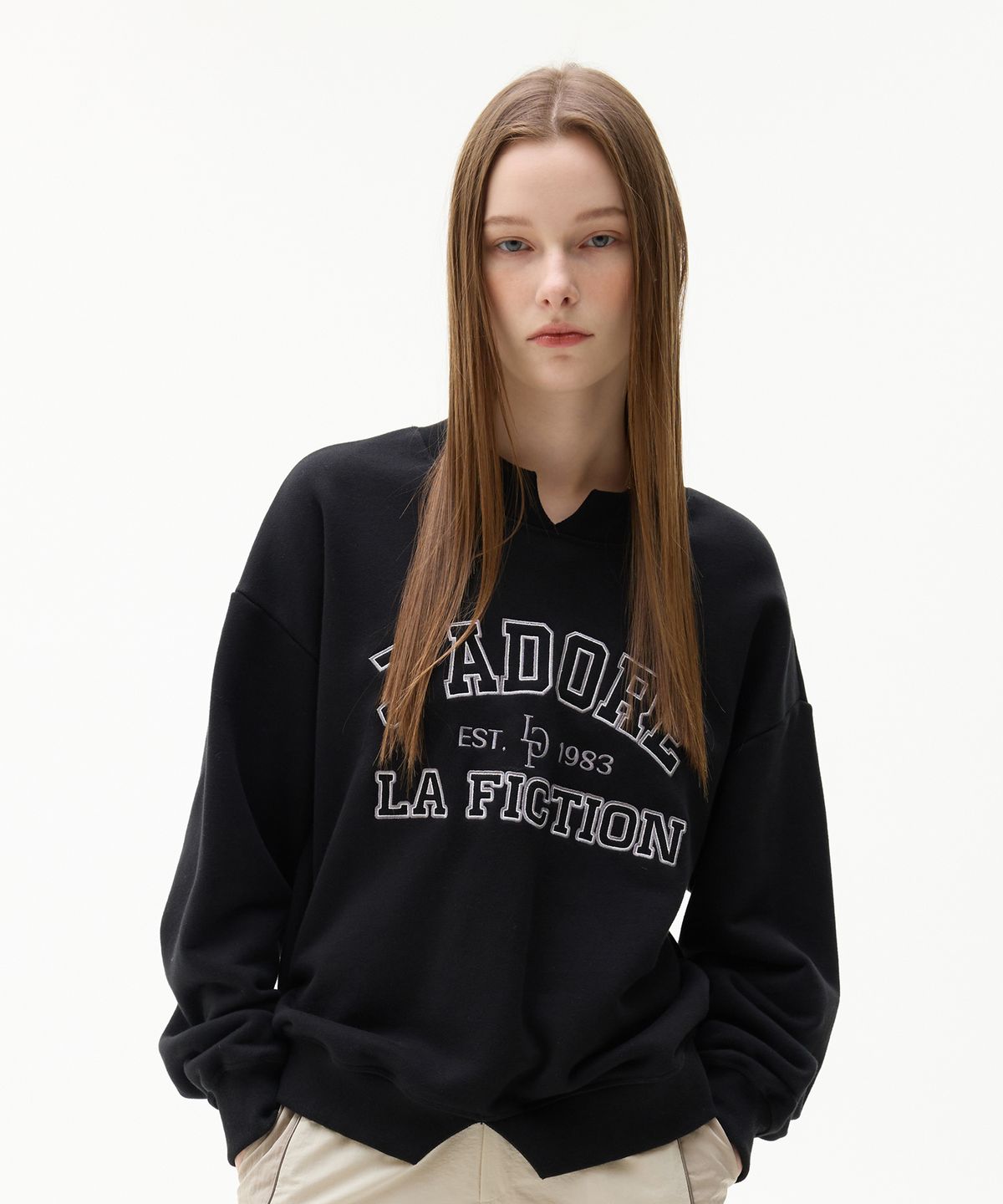 라티젠(LARTIGENT) LR CUT POINT SWEATSHIRT(BLACK)