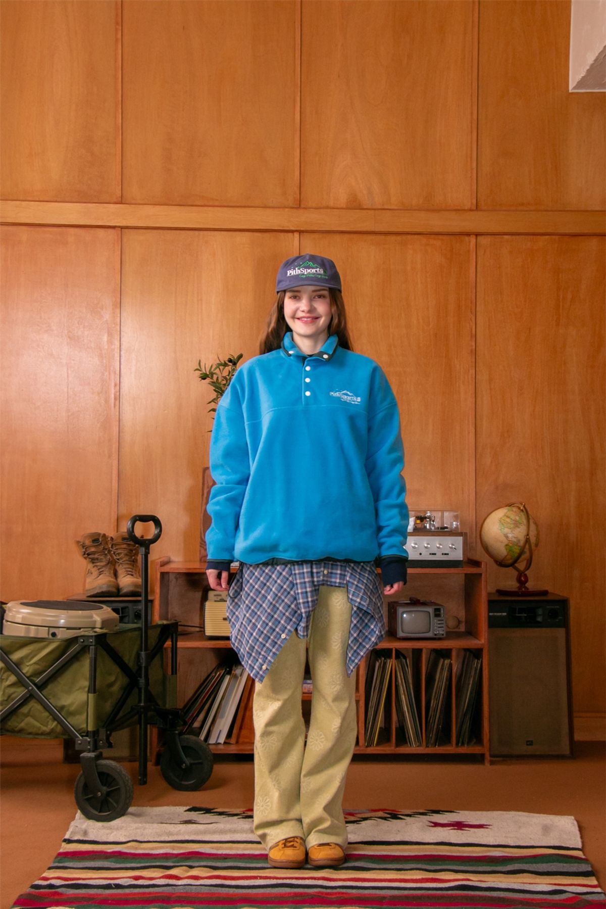 피스스포츠(PITHSPORTS) E.H.E.S Snap Fleece (Blue)