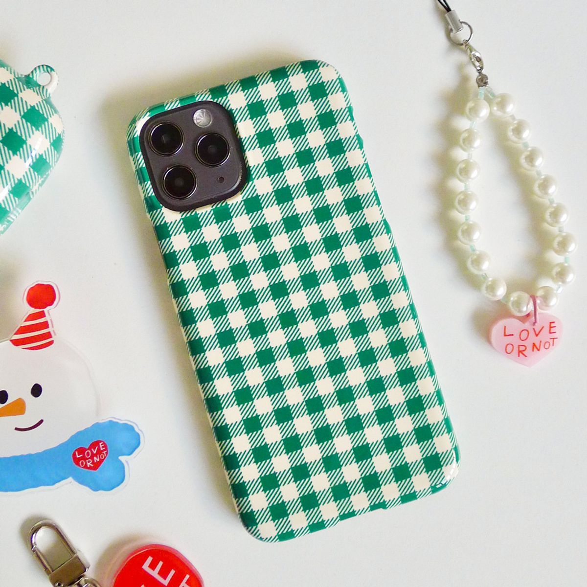 러브오낫(LOVE OR NOT) [무광]Green Check Phonecase  하드폰케이스