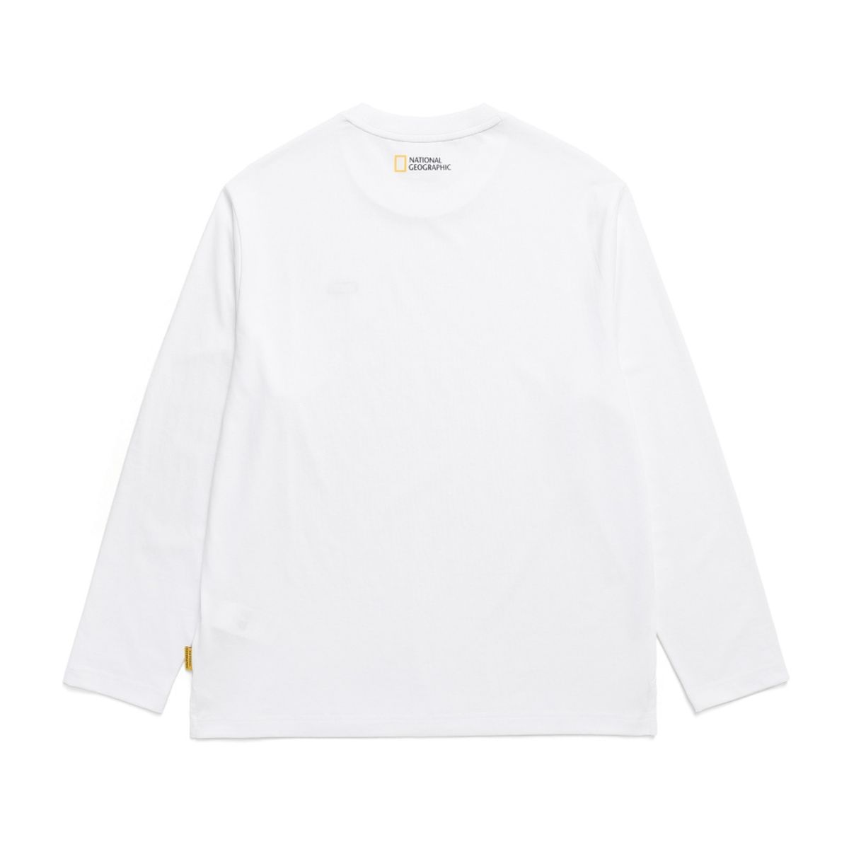 내셔널지오그래픽(NATIONALGEOGRAPHIC) N241UTS910 스몰 로고 긴팔 티셔츠 WHITE