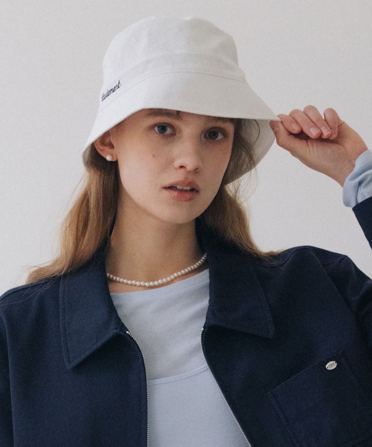 튜드먼트(TTUDEMENT) COTTON BUCKET HAT IVORY