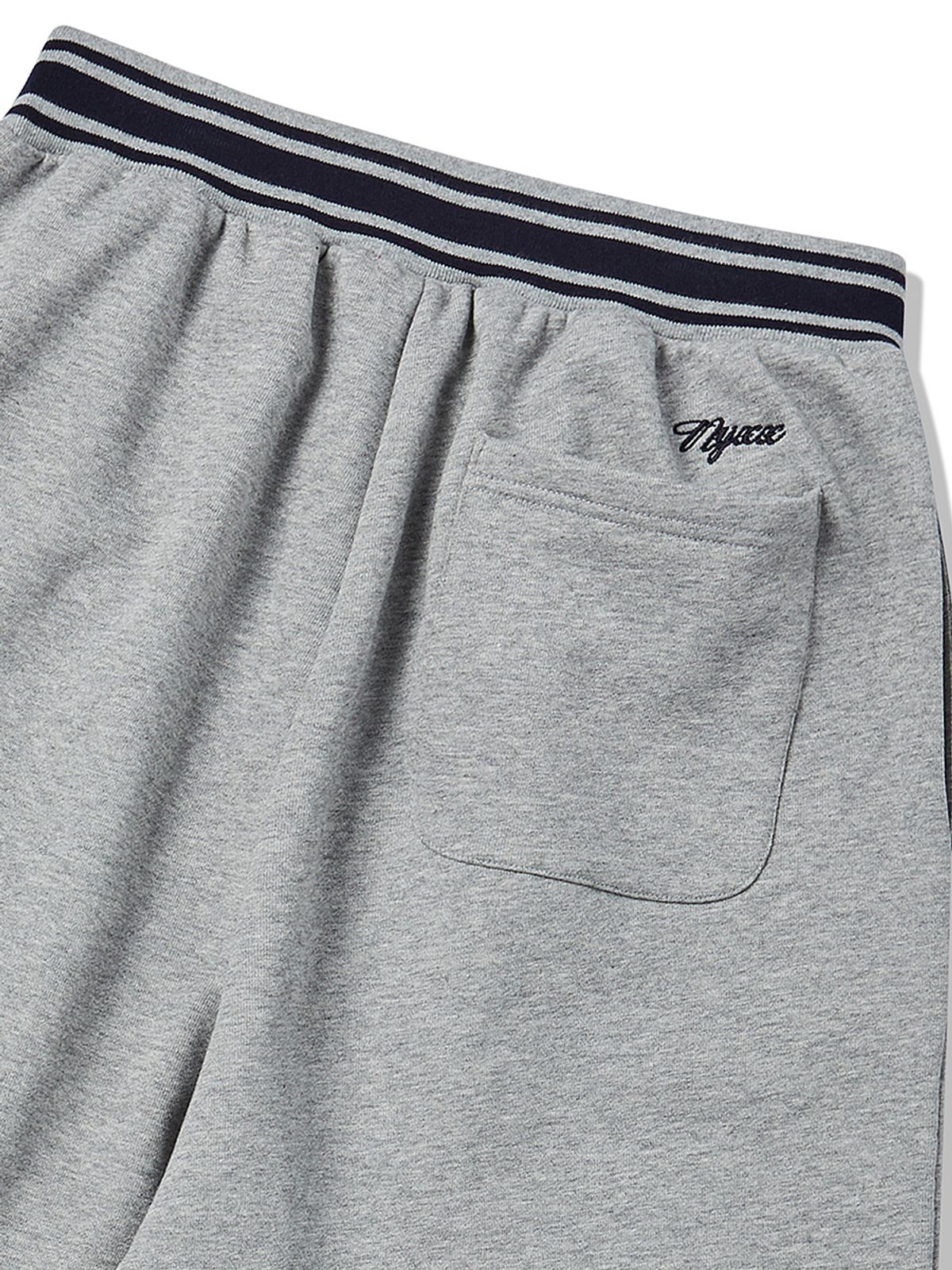 엔와이엑스엑스(NYXX) EMBLEM HALF PANTS GRAY