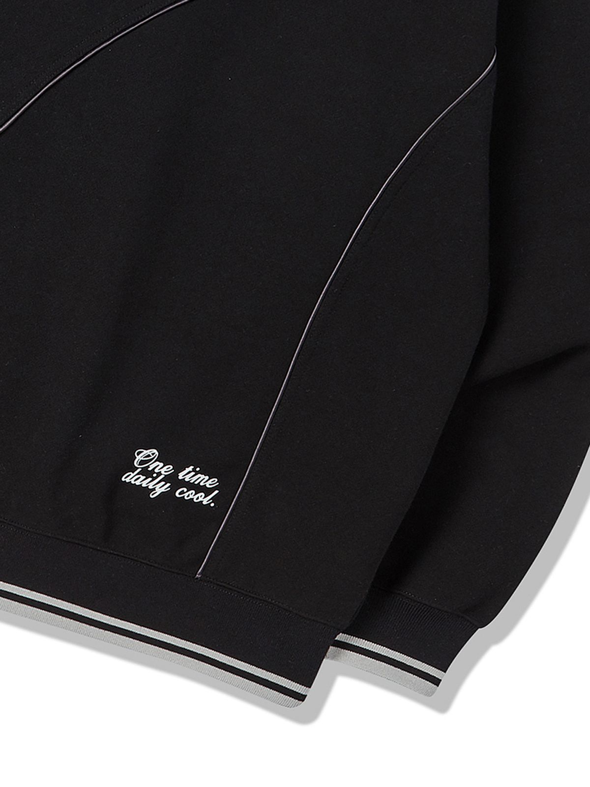 엔와이엑스엑스(NYXX) EMBLEM LINING HOODIE BLACK