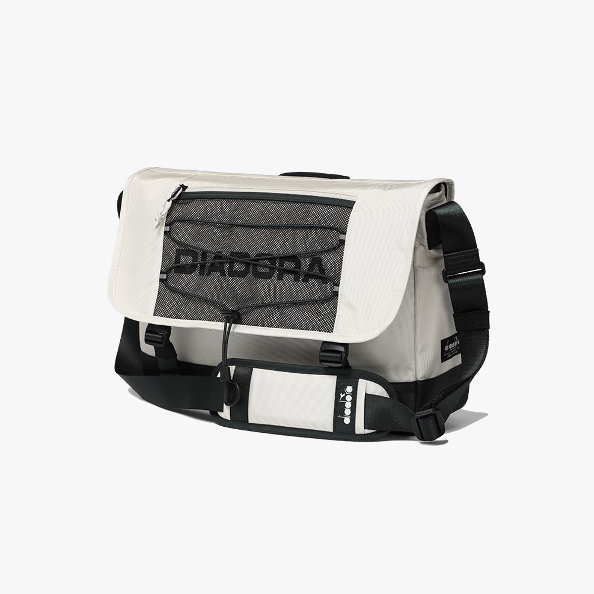 디아도라(diadora) 폴리모 크로스백 13L IVORY