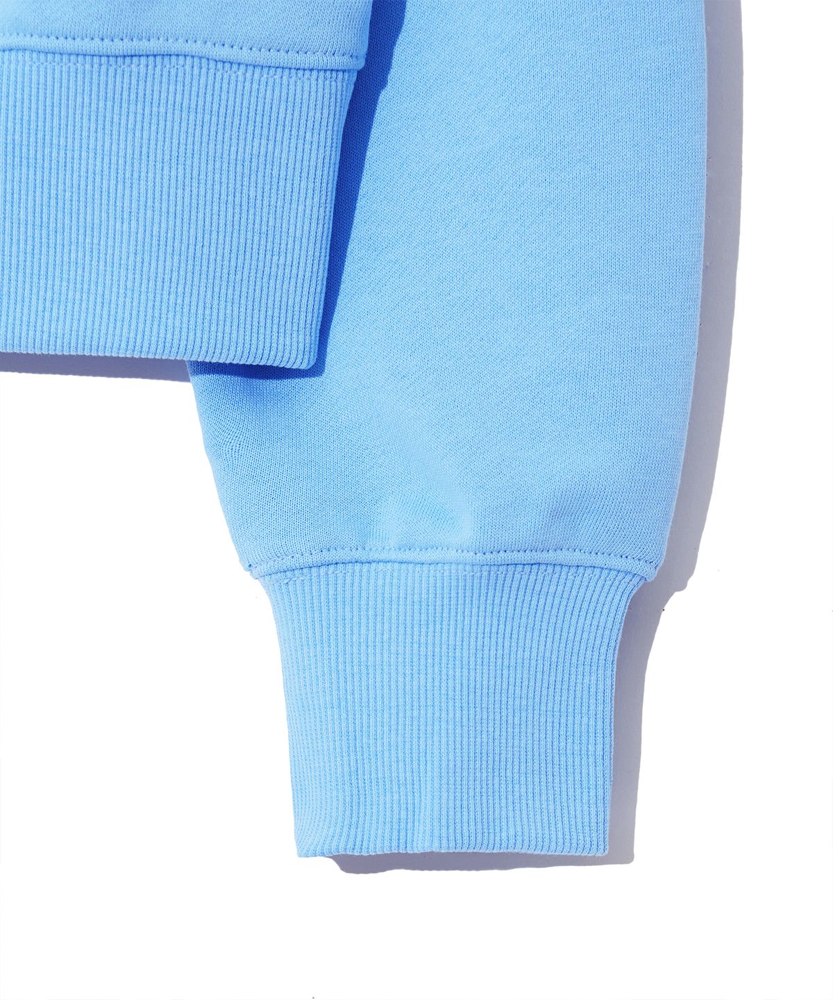 예일(YALE) WOMENS 2 TONE ARCH CROP SWEATSHIRT PALE BLUE