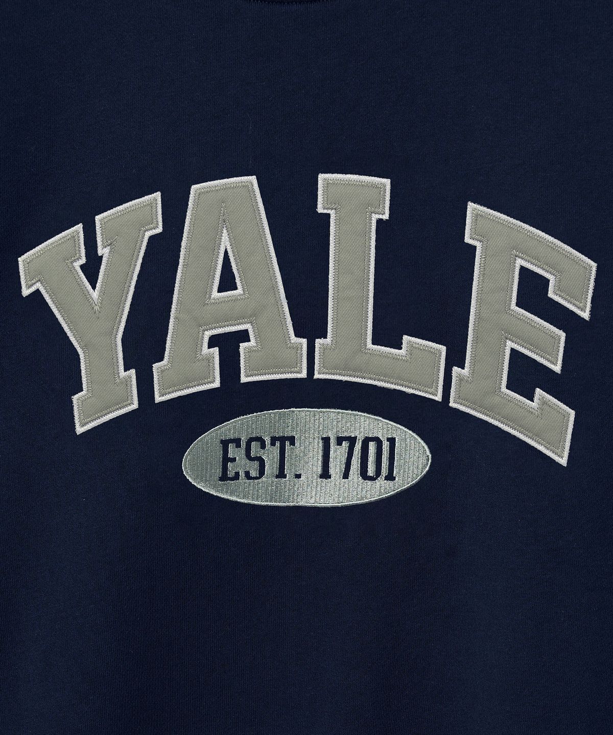 예일(YALE) 우먼즈 투톤아치 크롭 스웨트셔츠_네이비