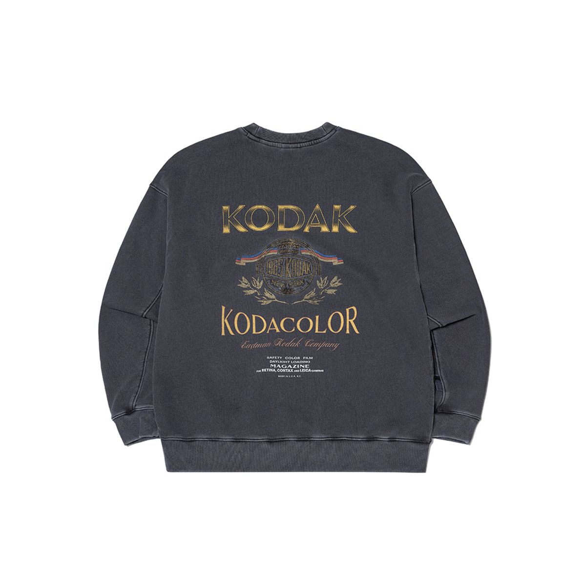 코닥(KODAK) 카메라클럽 피그먼트 맨투맨 CHARCOAL