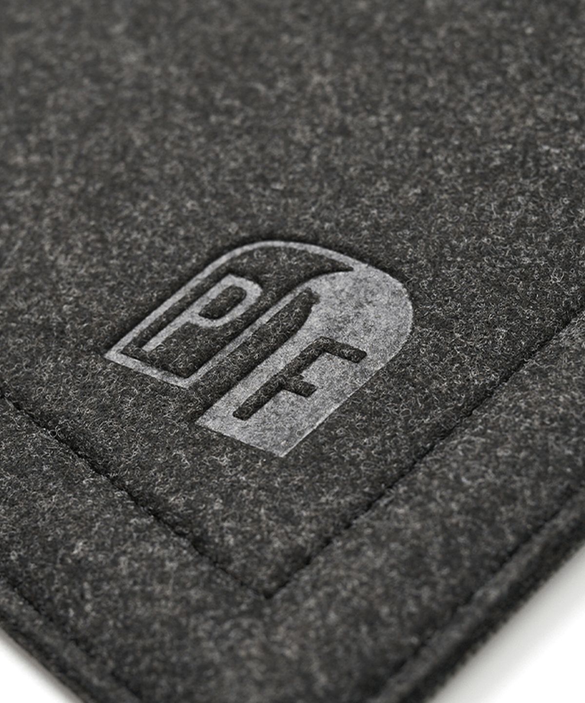 카네이테이(KANEITEI) KNT X PNF SLEEVEMAT 1516 INCH (OLIVE DRAB) / UPCYCLED