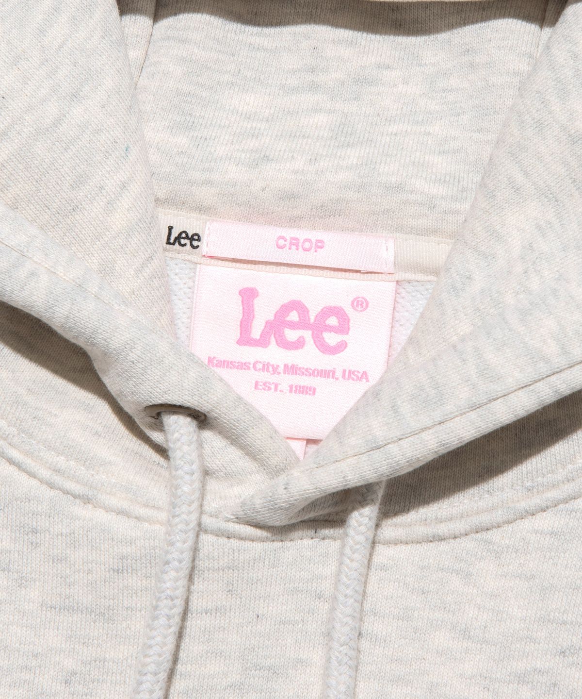 리(LEE) 우먼 유니온 러닝 스티치 크롭 후드 오트밀