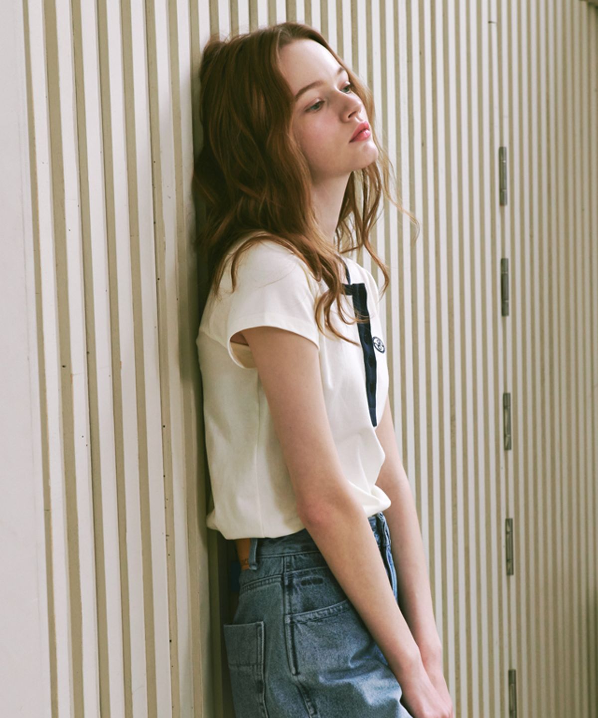 론론(RONRON) HENRYNECK HALF T-SHIRT IVORY NAVY
