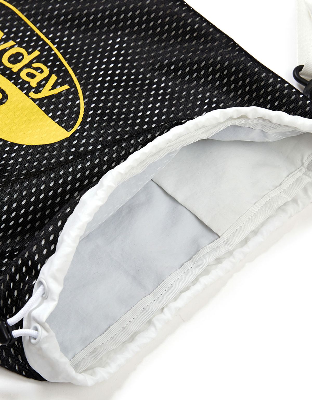 엠엠엘지(MMLG) [Mmlg] MESH MESSENGER SLING BAG (WHITE)