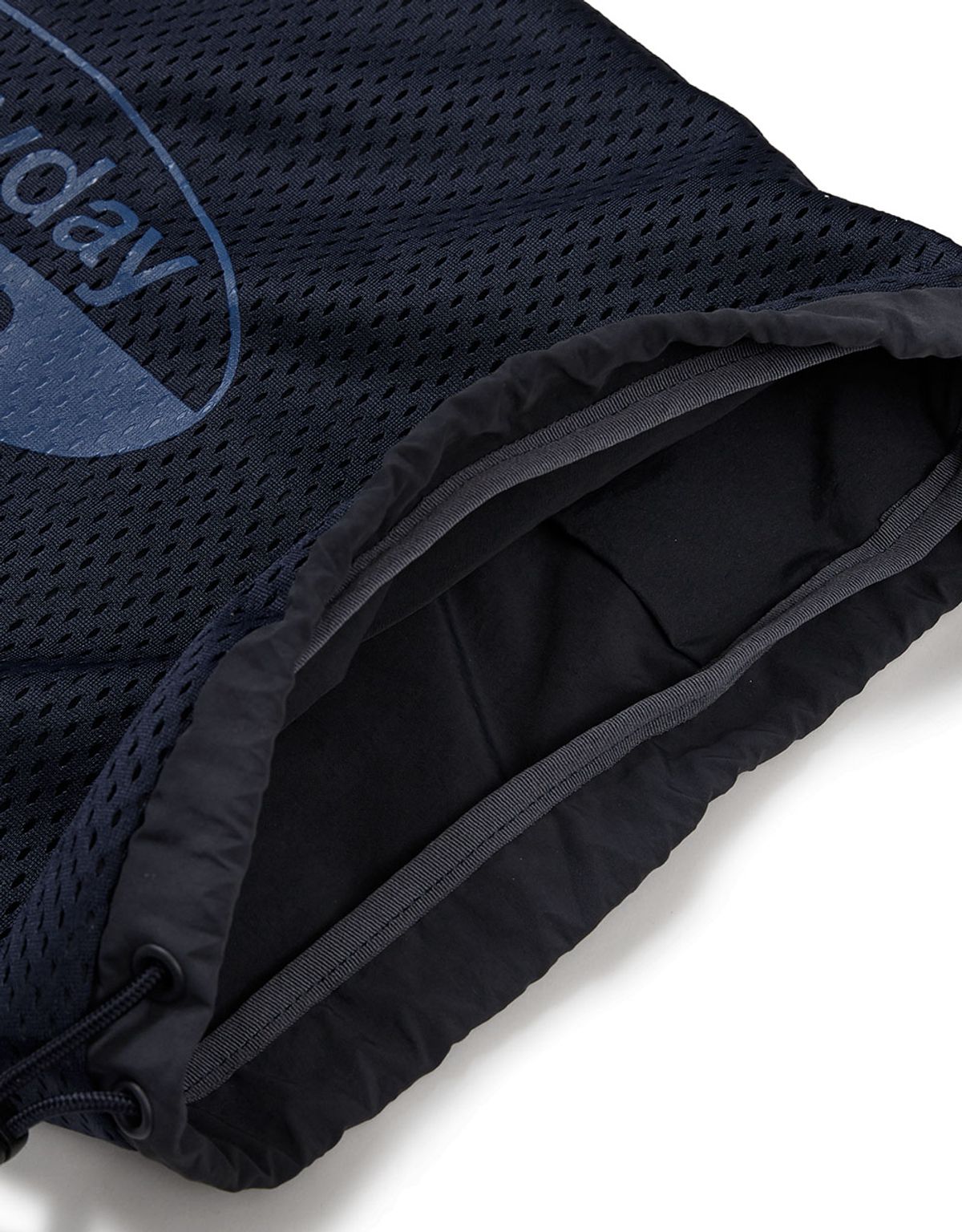 엠엠엘지(MMLG) [Mmlg] MESH MESSENGER SLING BAG (SQUID BLACK)