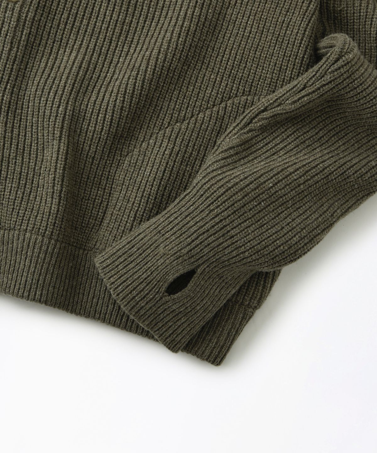 아웃스탠딩(OUTSTANDING) LAMBSWOOL ROUND NECK CARDIGAN_KHAKI MELANGE
