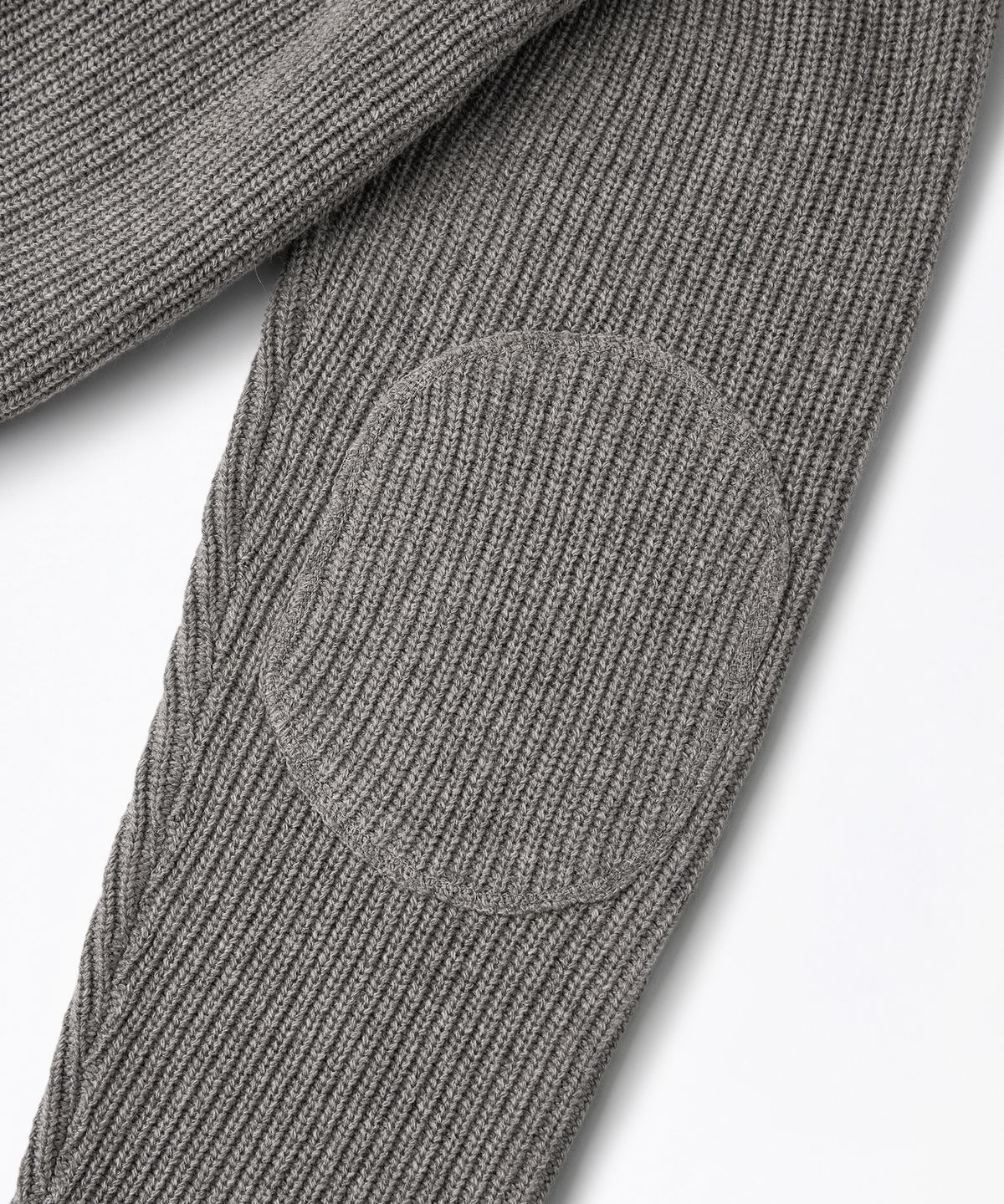 아웃스탠딩(OUTSTANDING) LAMBSWOOL ROUND NECK CARDIGAN_GRAY MELANGE