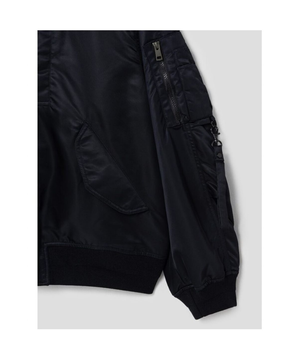 시프트지(SHIFT.G) Reversible Aviator Jumper  Black