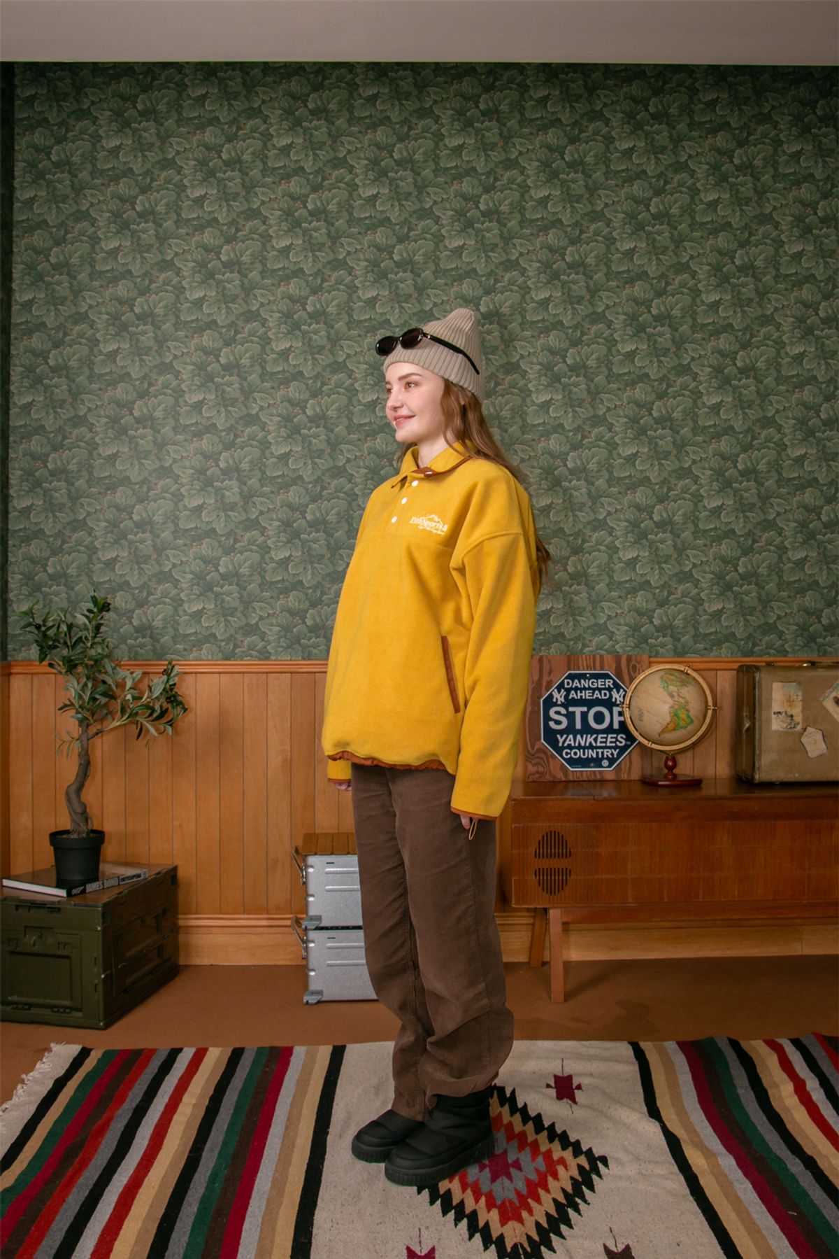 피스스포츠(PITHSPORTS) E.H.E.S Snap Fleece (Mustard)