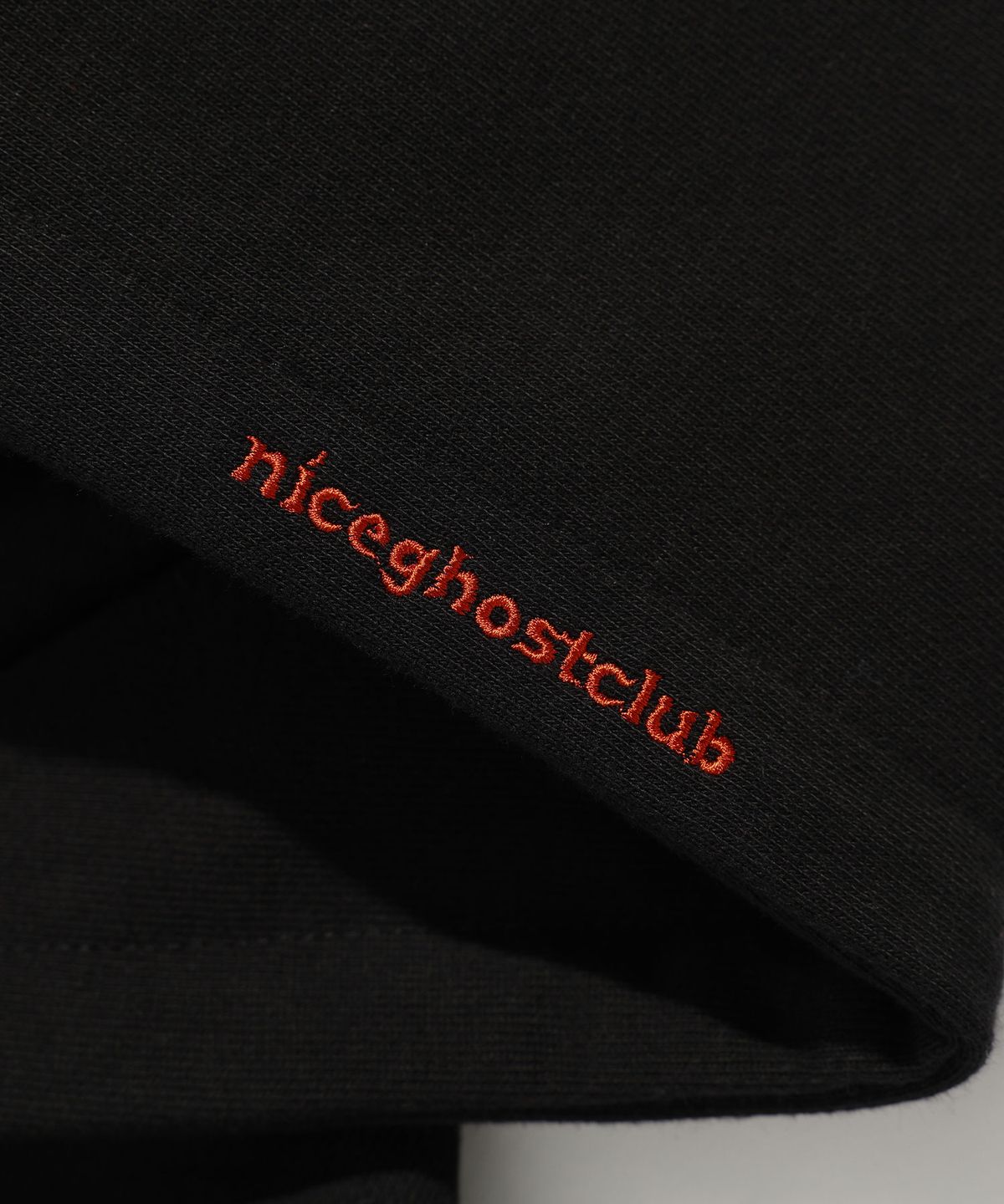 나이스고스트클럽(NICEGHOSTCLUB) NEW COLLEGE HOODIE_BLACK(NG2ESUM404A)